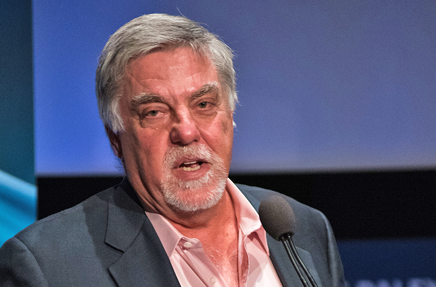Bruce McGill